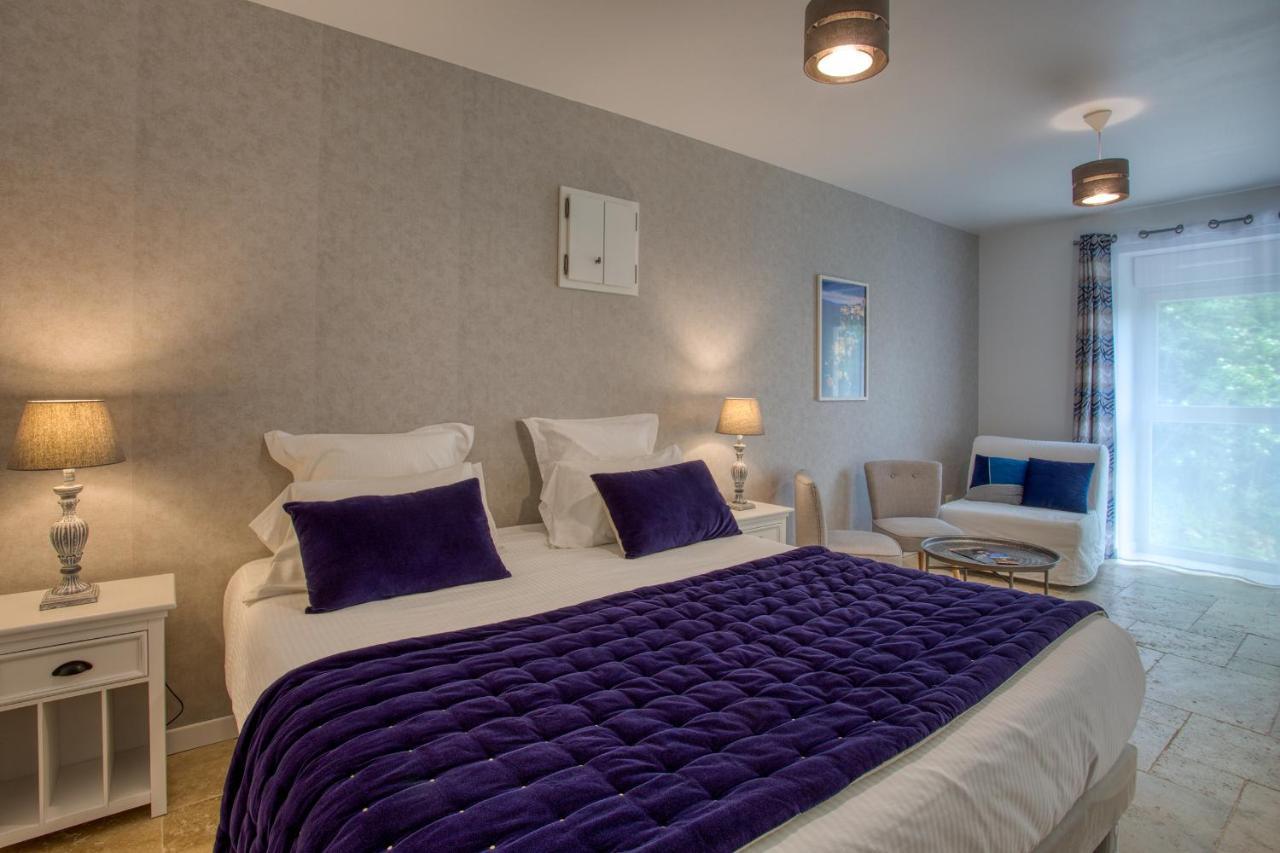Domaine Des Pierres Blanches - Chambres D'Hotes Carlux Εξωτερικό φωτογραφία